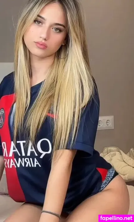 Adriianaasz OnlyFans Thumbnail #zbOlgMFJGE