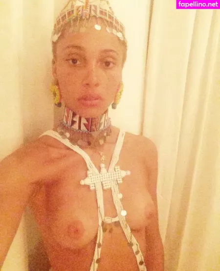 Adwoa Aboah OnlyFans Thumbnail #XqKnWA0Mms