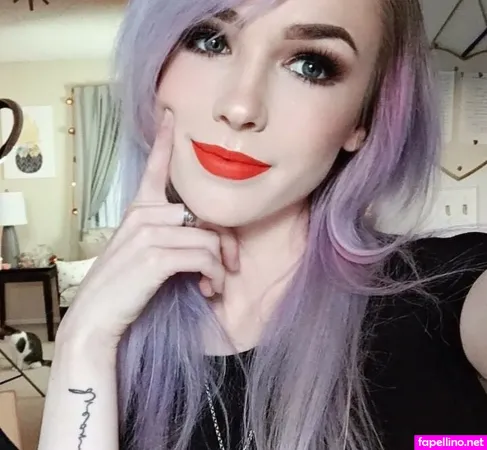 Aelois OnlyFans Thumbnail #0yHfrfzZbd