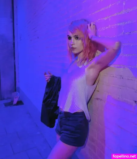 Aelois OnlyFans Thumbnail #D5eYWEYQ7l