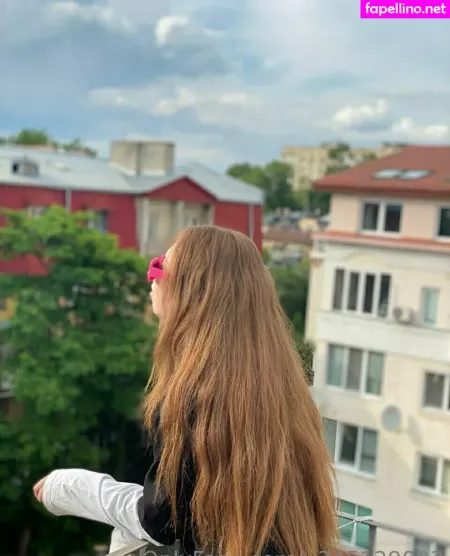 Aerin Emerald OnlyFans Thumbnail #iOsLitiO5g