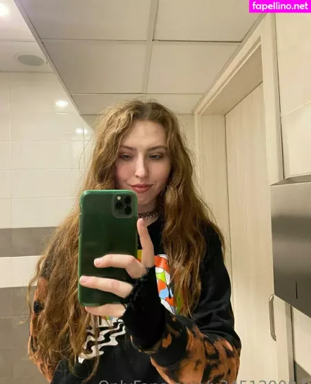 Aerin Emerald OnlyFans Thumbnail #ptUWroYzKi