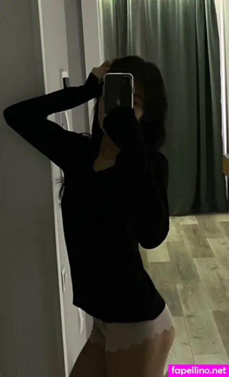 Aerri Lee OnlyFans Thumbnail #d17Fh8kA4x