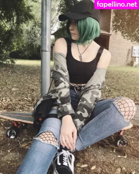 Aestheticallydorky OnlyFans Thumbnail #rIhB9MaqaG