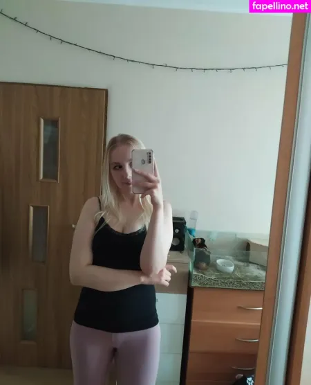 Aestheticusernameuwu OnlyFans Thumbnail #FIVRAIiK8m