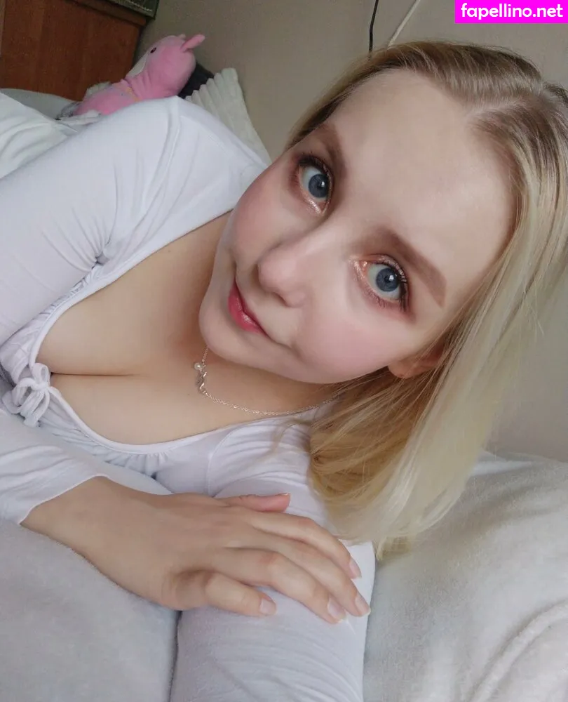 hannahowo, kur0sagii, smallplushduck Nude Leaked OnlyFans Photo #sDfnDnRLPw