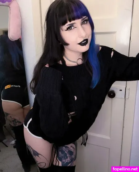 Aestraazure OnlyFans Thumbnail #0PhWSbissf