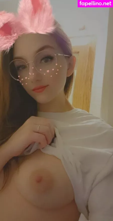 Aevimari OnlyFans Thumbnail #6JHpvv2mKM