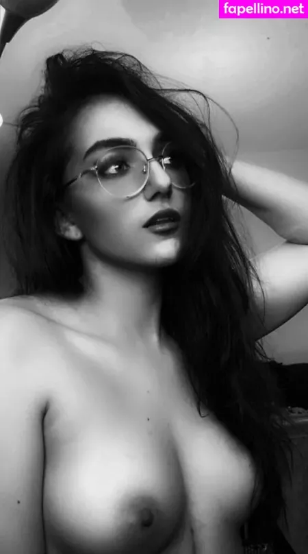 Aevimari OnlyFans Thumbnail #ngWhQ0FEb8