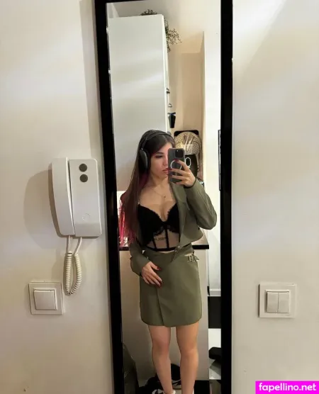 Afina Divine OnlyFans Thumbnail #OjdahpLhCL