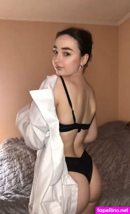 Afina Love OnlyFans Thumbnail #h7hySGvHz7
