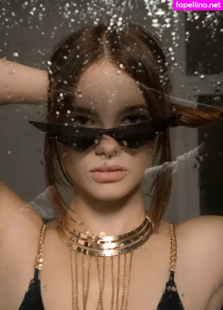 Afina OnlyFans Thumbnail #E3FwdJGGaY