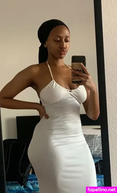 African Booty Meat OnlyFans Thumbnail #33pooSLRFV