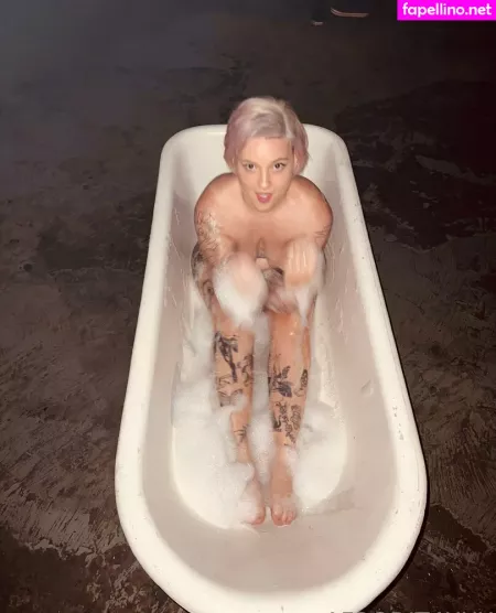 Afrodit4x OnlyFans Thumbnail #jTdGegtfEC