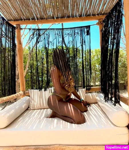 Afroglam1 OnlyFans Thumbnail #fhmZszxRhW