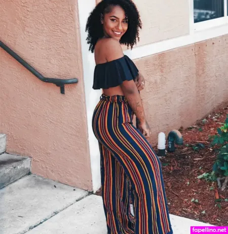 Afrolatina OnlyFans Thumbnail #BKg6jun5R2