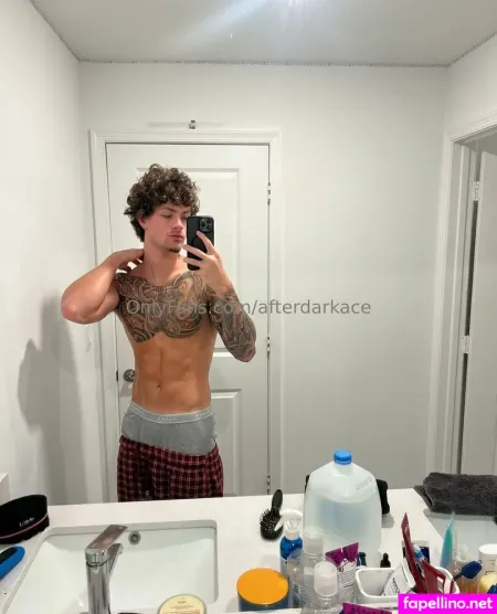 Afterdarkace OnlyFans Thumbnail #1T1ZayKZ0C