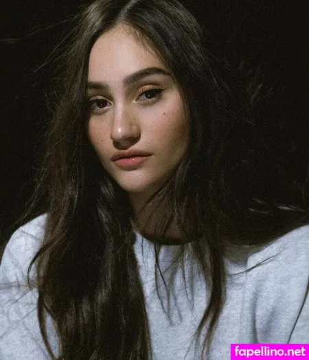 Agam Buhbut Main Profile Photo