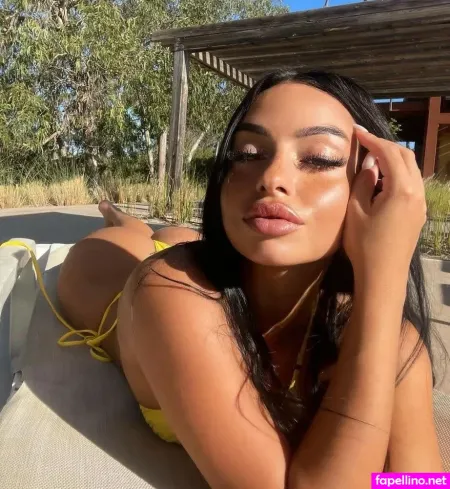 Agatadediasmarques OnlyFans Thumbnail #mDEGwBq0MC