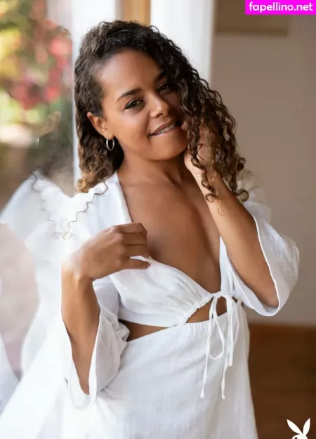 Agatha Playboy OnlyFans Thumbnail #u1PtyPnicX