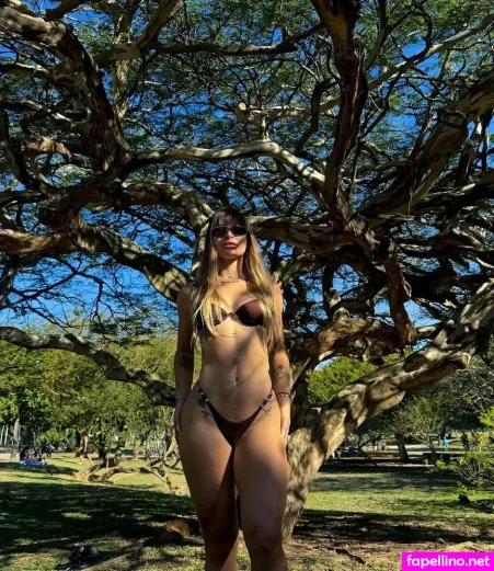 Agatha Sa OnlyFans Thumbnail #rR1UVTgn3k