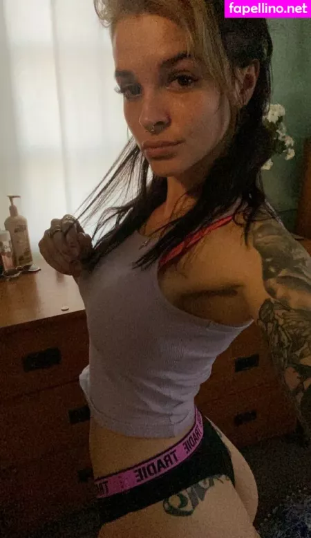 Agirlnamedjager OnlyFans Thumbnail #TpoYFYmght