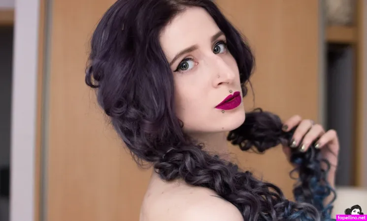 Aglaope OnlyFans Thumbnail #C0VQoiO1Gf