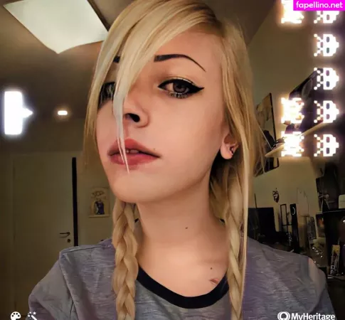 Agnese Innocente OnlyFans Thumbnail #Rv2Aec1uu9