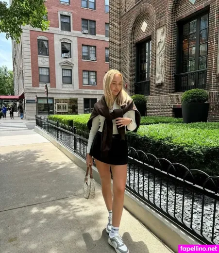 Agnessa Kosogon OnlyFans Thumbnail #RzUAcy6Goz