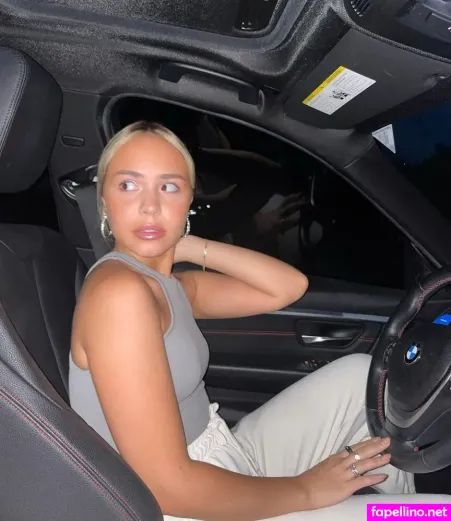 Agnessa Kosogon OnlyFans Thumbnail #UAV8yrjuam