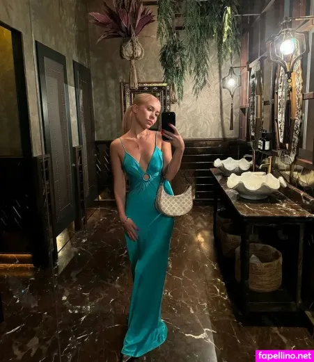 Agnessa Kosogon OnlyFans Thumbnail #UCg3VbDlaH