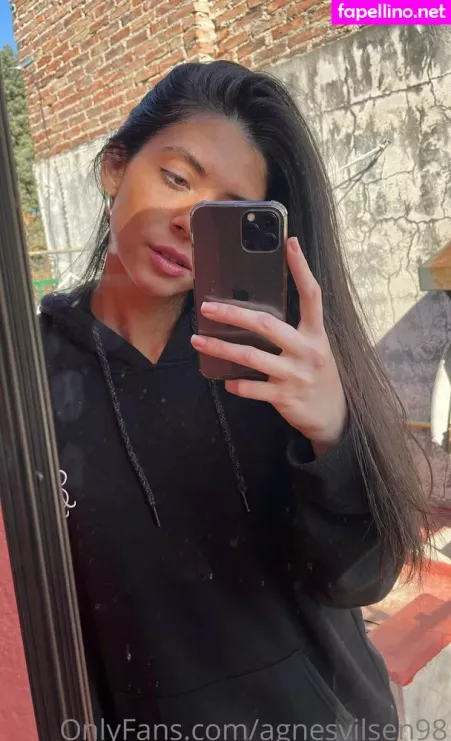 Agnesvilsen98 OnlyFans Thumbnail #POZUuVp2LM
