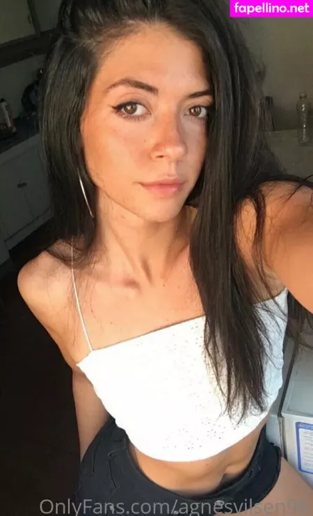 Agnesvilsen98 OnlyFans Thumbnail #ZT9cE0VblZ