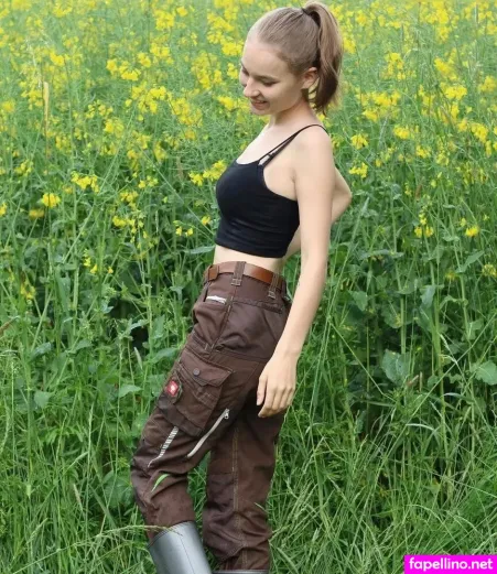 Agrar Emmy OnlyFans Thumbnail #eOAhRqq38w