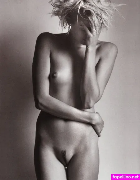 Agyness Deyn OnlyFans Thumbnail #tFv4Smpte7