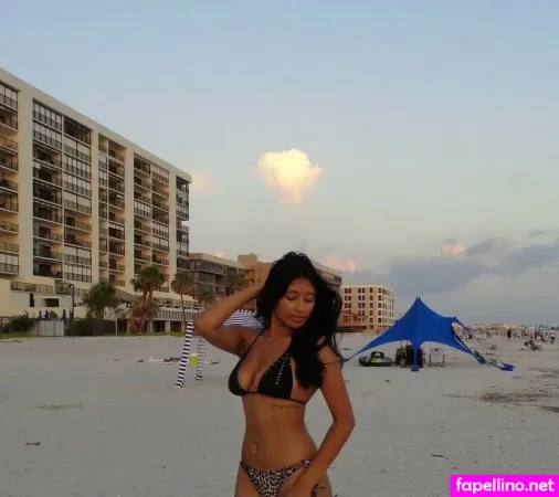 Ahana Mukherjee OnlyFans Thumbnail #7u0DEoUM39