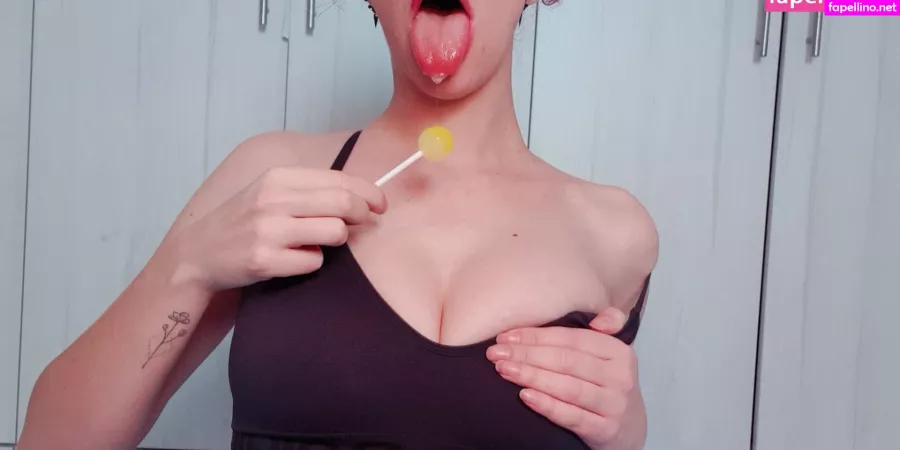 Ahegaoself OnlyFans Thumbnail #MVvuLlTCJ2