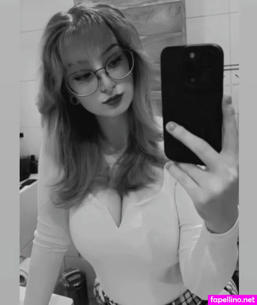 Ahge Nude Leaked OnlyFans Photo #Um40HB9T8e