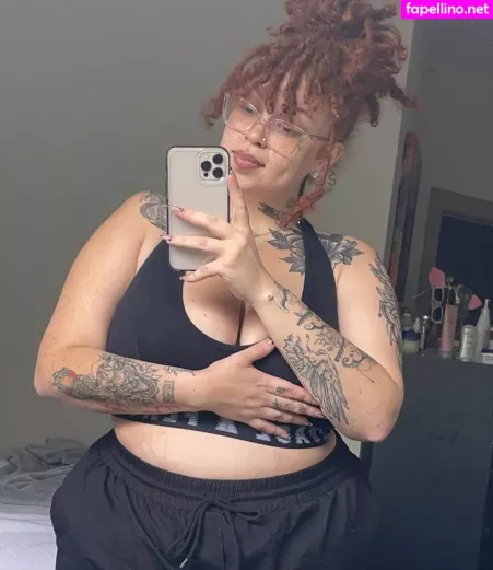 Ahintofred OnlyFans Thumbnail #0Uy3pcaL9m