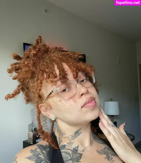 Ahintofred OnlyFans Thumbnail #jMg0XrvPuN