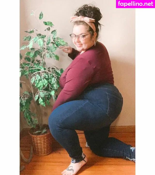 ahitsnatalie, nataliesplussizelife Nude Leaked OnlyFans Photo #4KqlnMsFYD