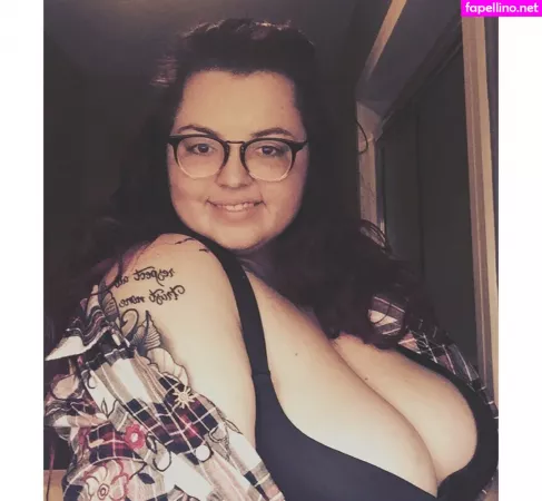 Ahitsnatalie OnlyFans Thumbnail #6WD2SxD2yH