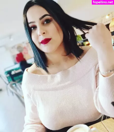 Ahlem OnlyFans Thumbnail #dABd5DngFt