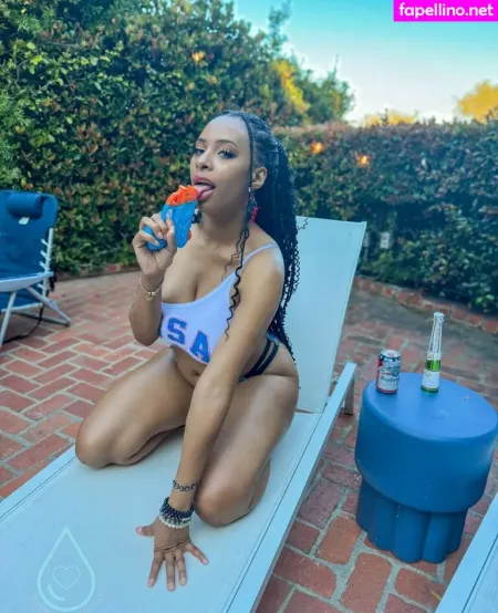 Ahquamarine 2 OnlyFans Thumbnail #T4oOsm6xK1