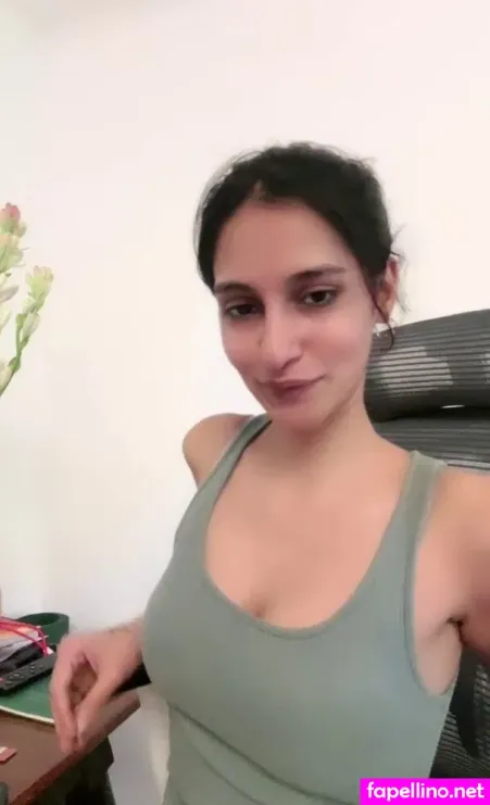 Ahsanjuhaina OnlyFans Thumbnail #T7R1cQ3XaB