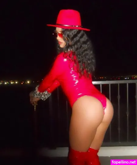 Ai1ynn OnlyFans Thumbnail #JufXcm3YOl