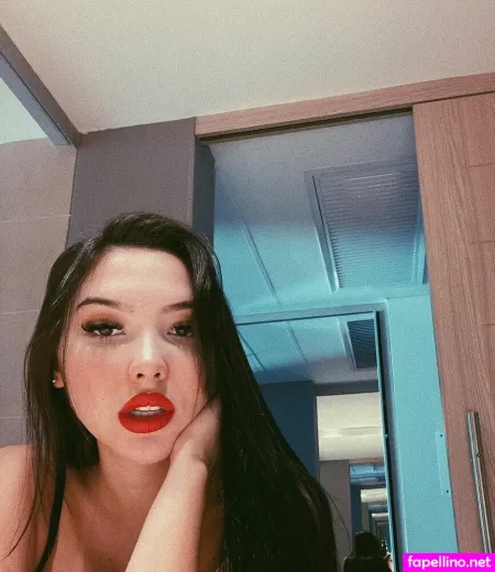 Aida Victoria OnlyFans Thumbnail #nSxVMO2z5i