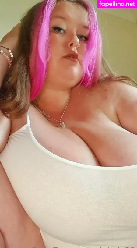 Aiish69 OnlyFans Thumbnail #LxBpBDoTBB