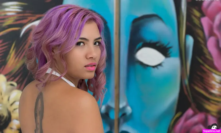 Aikah OnlyFans Thumbnail #9oR4zjw7P3