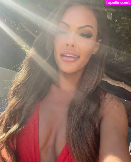 Ailadonovannn OnlyFans Thumbnail #r18n7zfve9
